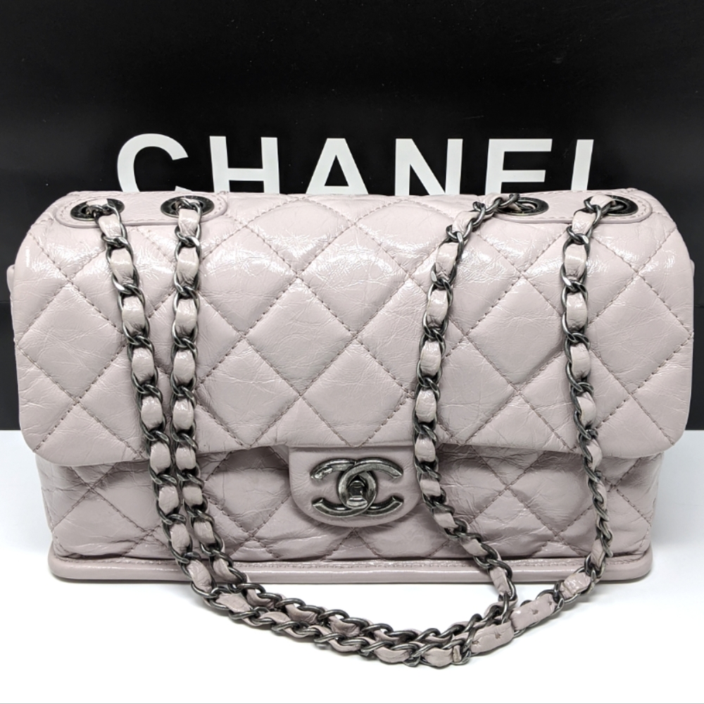 🦄🎉CHANEL Pink Bag Glazed Leather Flap Bag! Super Rare Color! Limited Edition - Picture 2 of 16